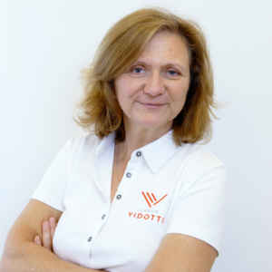 Dr. Claudia Vidotto