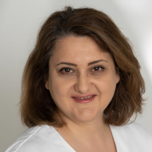 Mag. Farnoosh Rashidian